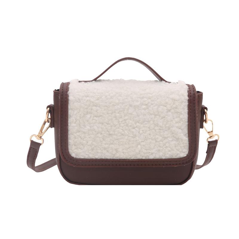 

Niche retro lamb wool small square bag women s new highend fashion versatile shoulder messenger bag