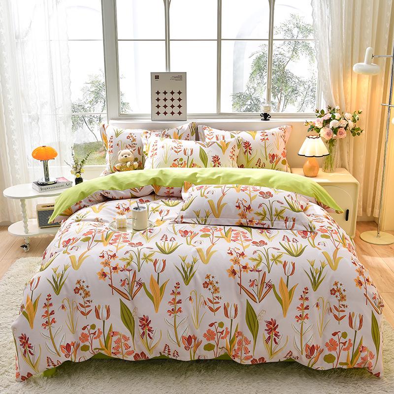 New Stylish Skin-Friendly Cotton Flannel Bedding Set - Thickened Plaid & Floral Design for Students