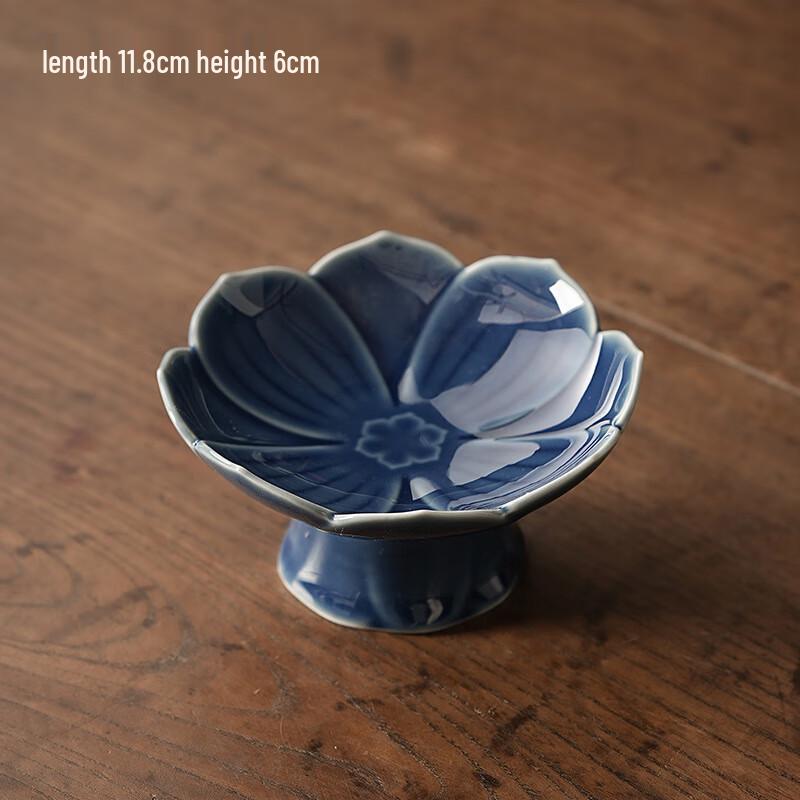 

Chinese Ceramic Fruit and Snack Dish