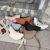 Borsa a Spalla/Crossbody da Donna in Vera Pelle Croissant alla Moda 7786