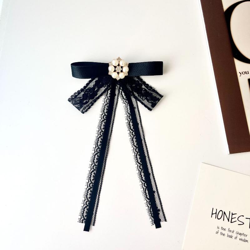 Černá krajková brož Mašle Bílá perlová brož Kravata Pro dámské oblečení Zdobení výstřihu Stuha Kravata Šperky Doplňky