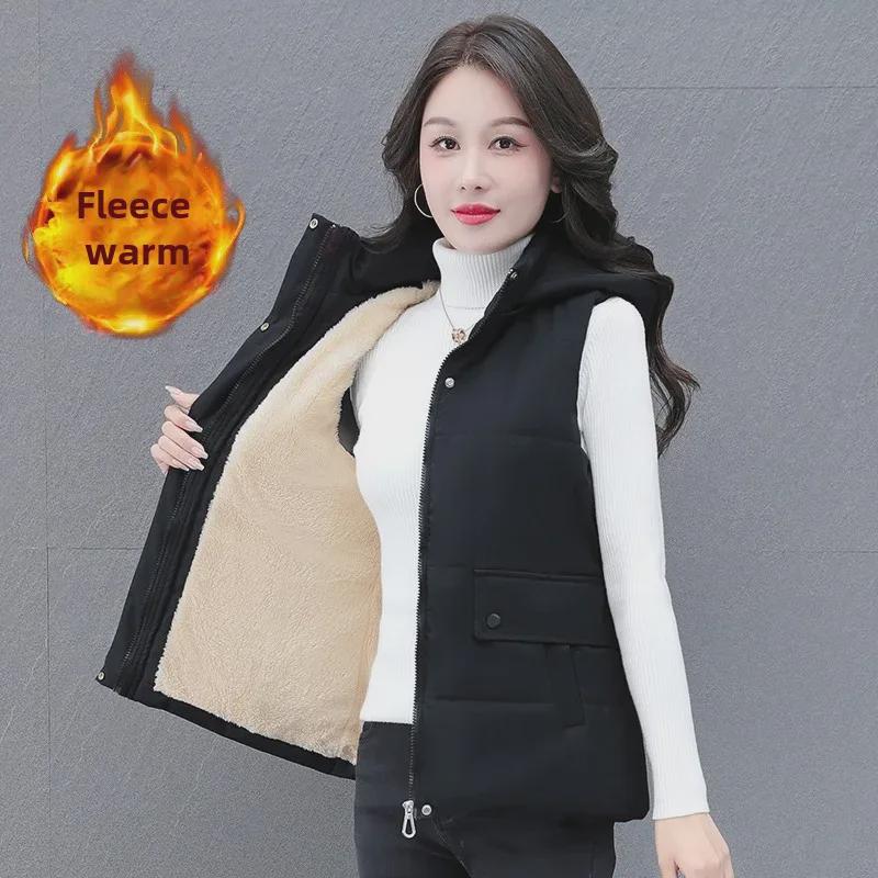 Dámská teplá vesta z jehněčí kůže a sametu s kapucí - Odnímatelná, silná bunda z prachového peří a bavlny na podzim a zimu, ideální pro matky středního věku