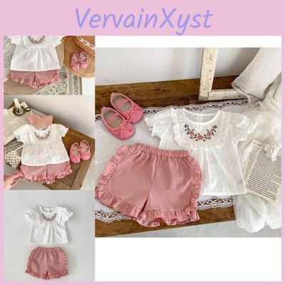 Zomer 2023 Meisjes Geborduurd Pofmouw Knopen Blouse en Gerimpelde Short Set Voor Leeftijden 1 tot 3