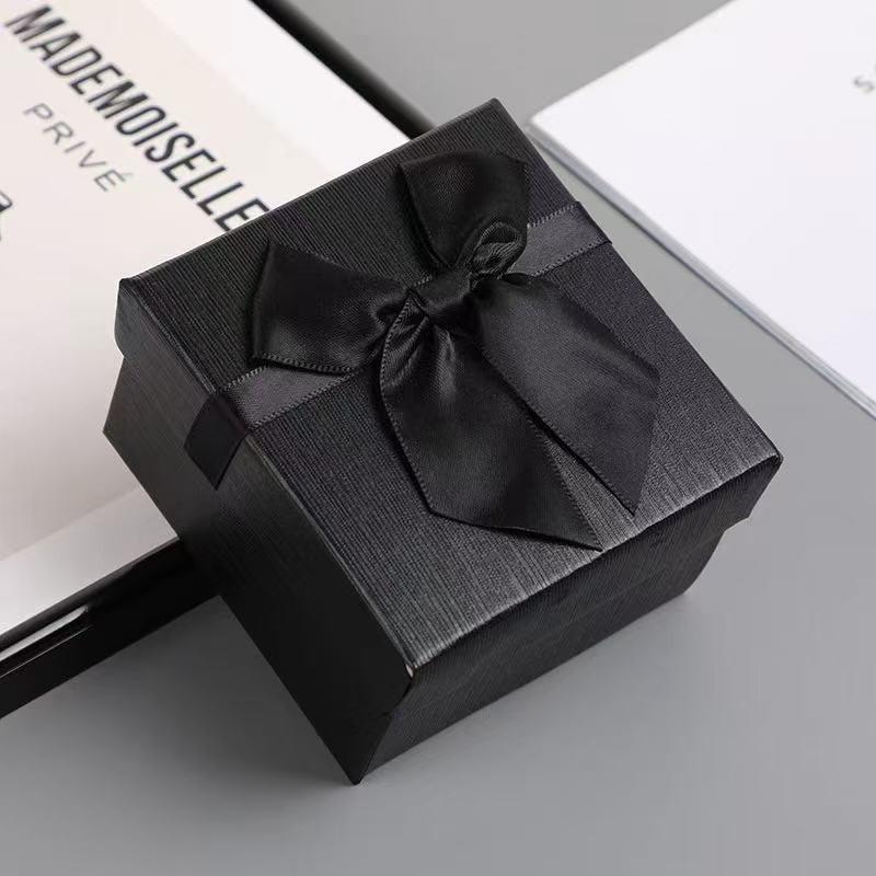 Simple and Fashionable Women's Casual Business Small Dial Quartz Watch Women's Non-mechanical Watch