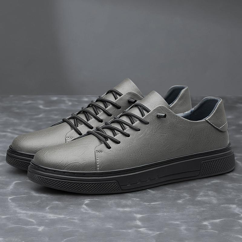 Men's Shoes 2026 Genuine Leather Designer Casual Shoes Italian Luxury Brand Comfy Sneakers Men Skateboard Shoes Tenis Masculino