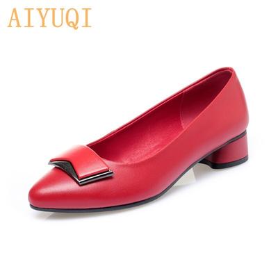 Female Nurse Shoes Autumn Pointed Professional Genuine Leather Women Shoes Large Size Fashion Single Shoes Ladies