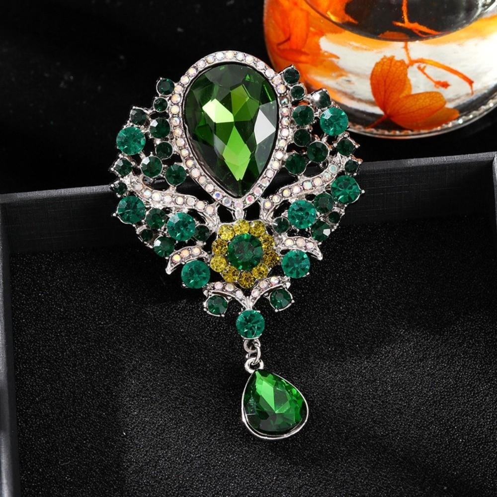 Luxury Rhinestone Rhinestone Bow Tie Large Crystal Water-drop Brooches  Formal Events