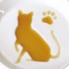 Yamako Yobi Weißes Porzellan Sojasaucenschale mit Katze x 26233 Design, ca.. 8,2 H1,8cm,