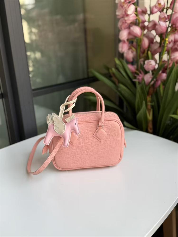 2025 New Genuine Leather Women's Bag Head Layer Leather Plumes Soft Leather Feather Bag Handheld Diagonal Cross Border Women's Bag
