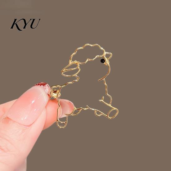 Sheep Cardigan Pin Hollow Brooch Lapel Pin, Golden Plated Alloy Animal Badge Decorative Clothing Accessory for Daily Wear Party Vintage Style