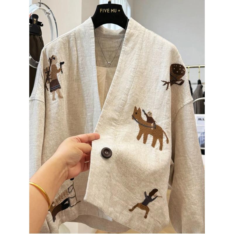 High-end Heavy-duty Embroidery Unique and Beautiful V-neck High-end Short Jacket for Women in Autumn.