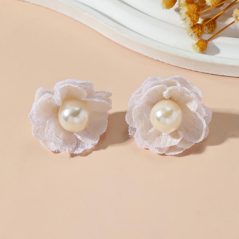 Korean Lace Flower Pearl Stud Earrings - Versatile Fashion Accessory for Women