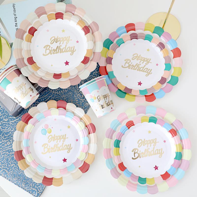 Kids' Party Disposable Tableware: Birthday Tablecloth, Cake Plates, and Dessert Table Decor
