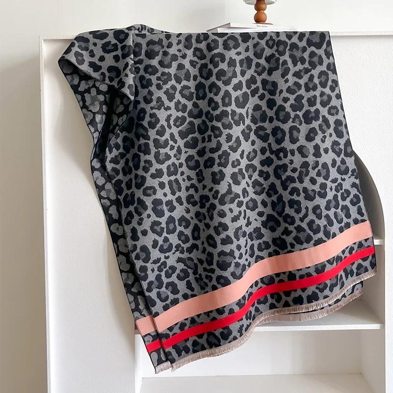 New Autumn And Winter Leopard Print Scarf Women Cashmere Shawl And Wraps Pashmina Neckerchief Bufanda Female Long Echarpe