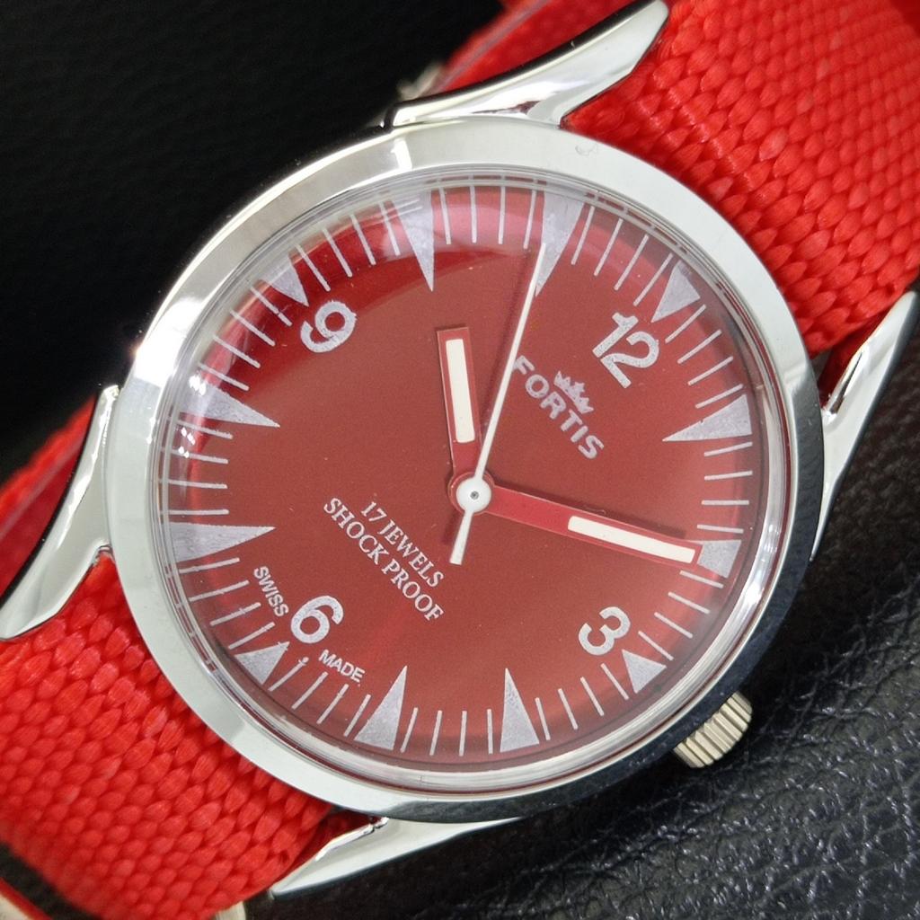 

ШВЕЙЦАРСКИЕ ВИНТАЖНЫЕ МУЖСКИЕ ЧАСЫ С РУЧНЫМ ЗАВОДОМ, ОТРЕСТАВРИРОВАННЫЕ, ЦИФЕРБЛАТ КРАСНОГО ЦВЕТА a701043-5 R205a-a701043