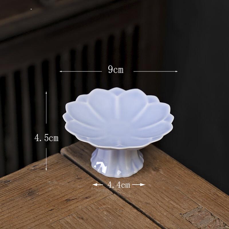 Small Chinese High-Foot Ceramic Snack Plate