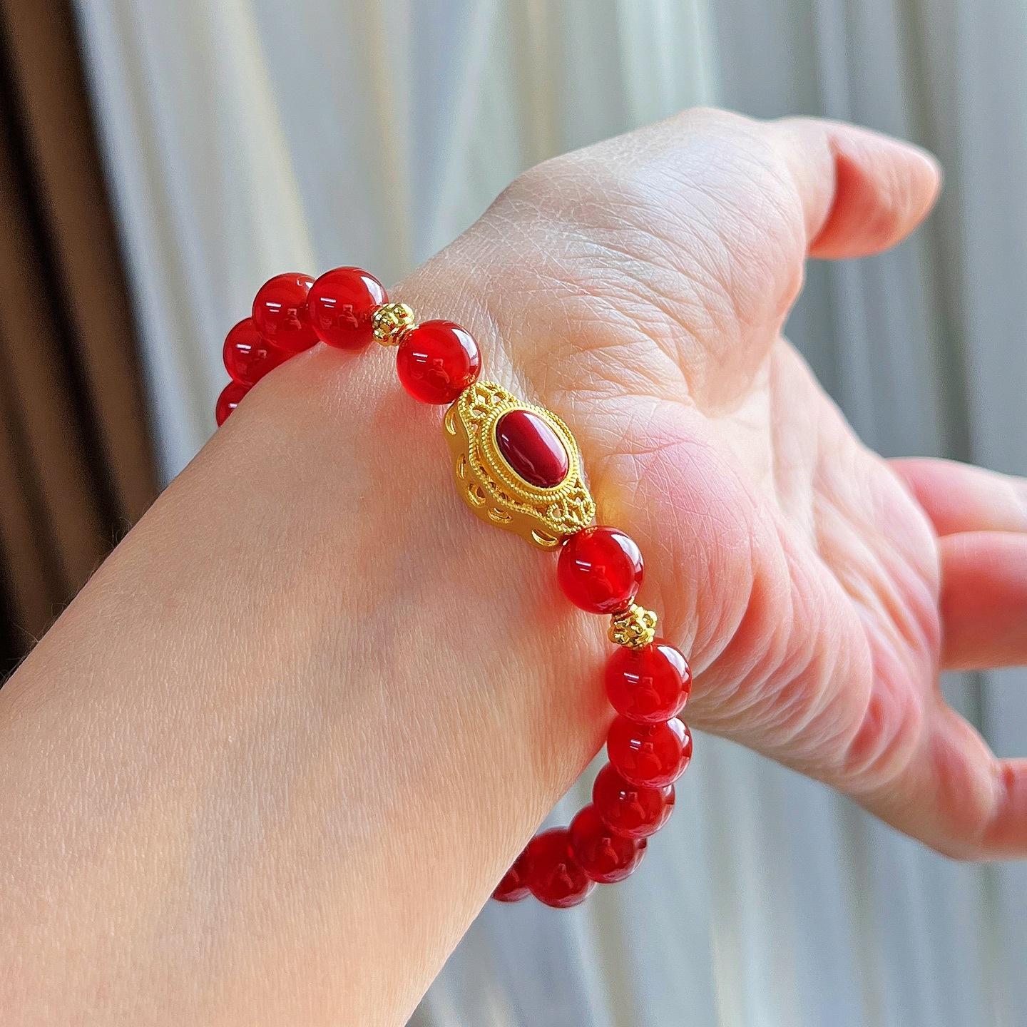 Vintage High Quality 7A Pigeon Blood Chalcedony Bracelet Bracelet Female