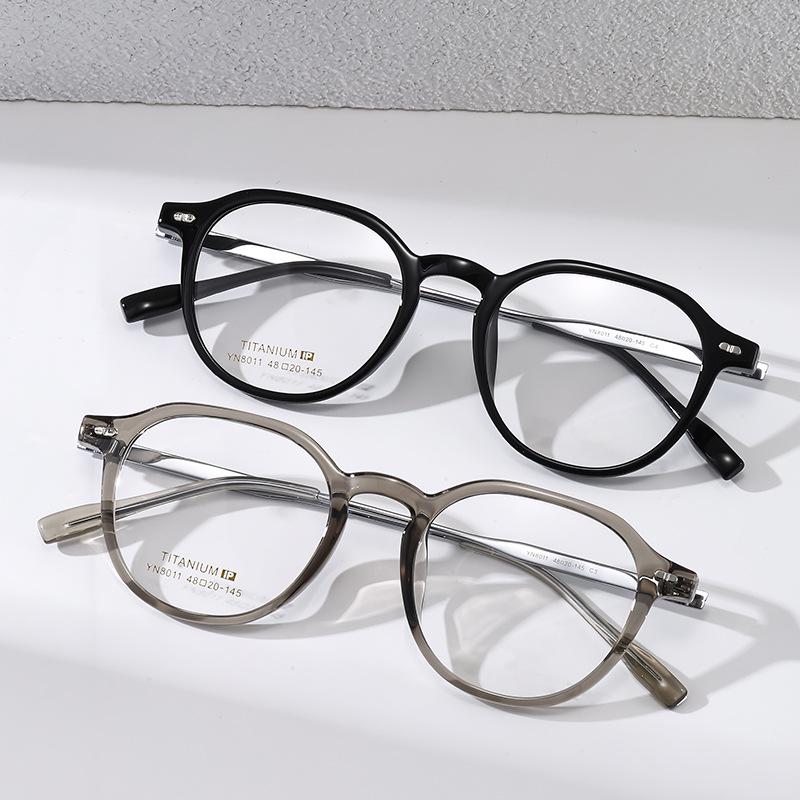 New TR Titanium Ultra-Light Korean Style Eyeglass Frame - Trendy, Versatile & Artistic Retro Design