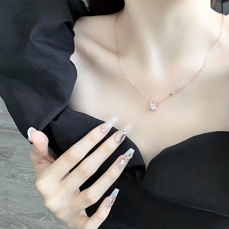 Niutoujiao Rose Gold Necklace Light Luxury Zircon Temperament Casual Niche High-End Clavicle Chain Female Tide