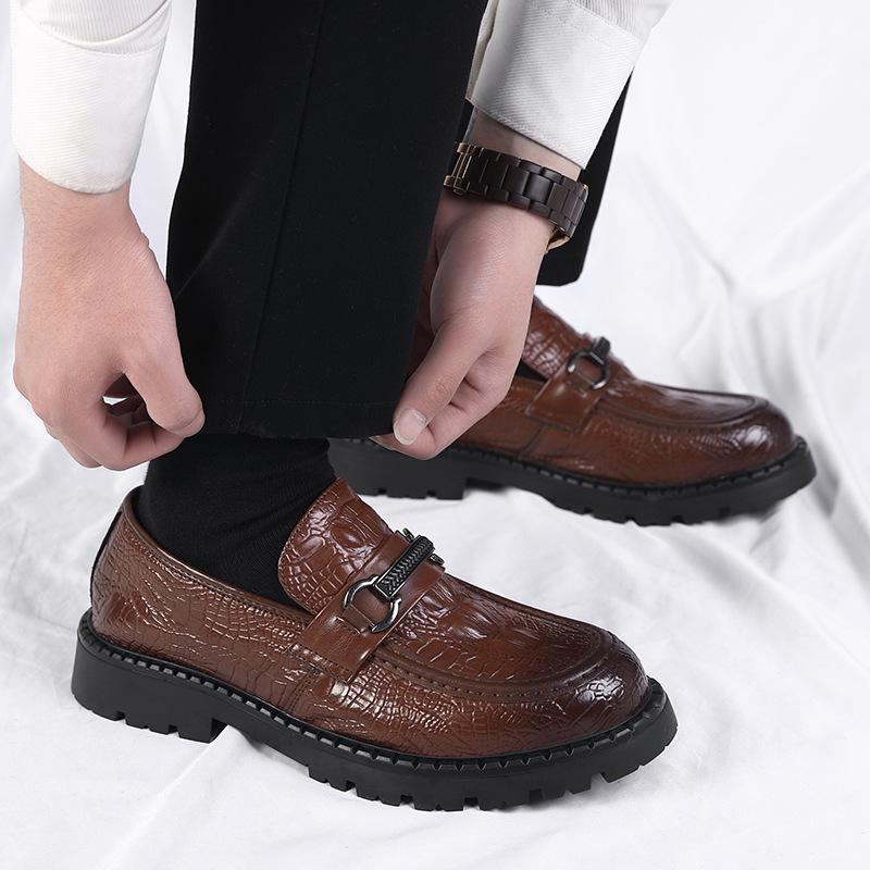 Casual Leather Shoes Men's Summer Soft-soled Soft-faced Deodorant British Leather One-pedal Foot Cover Trend Business Beanie Shoes