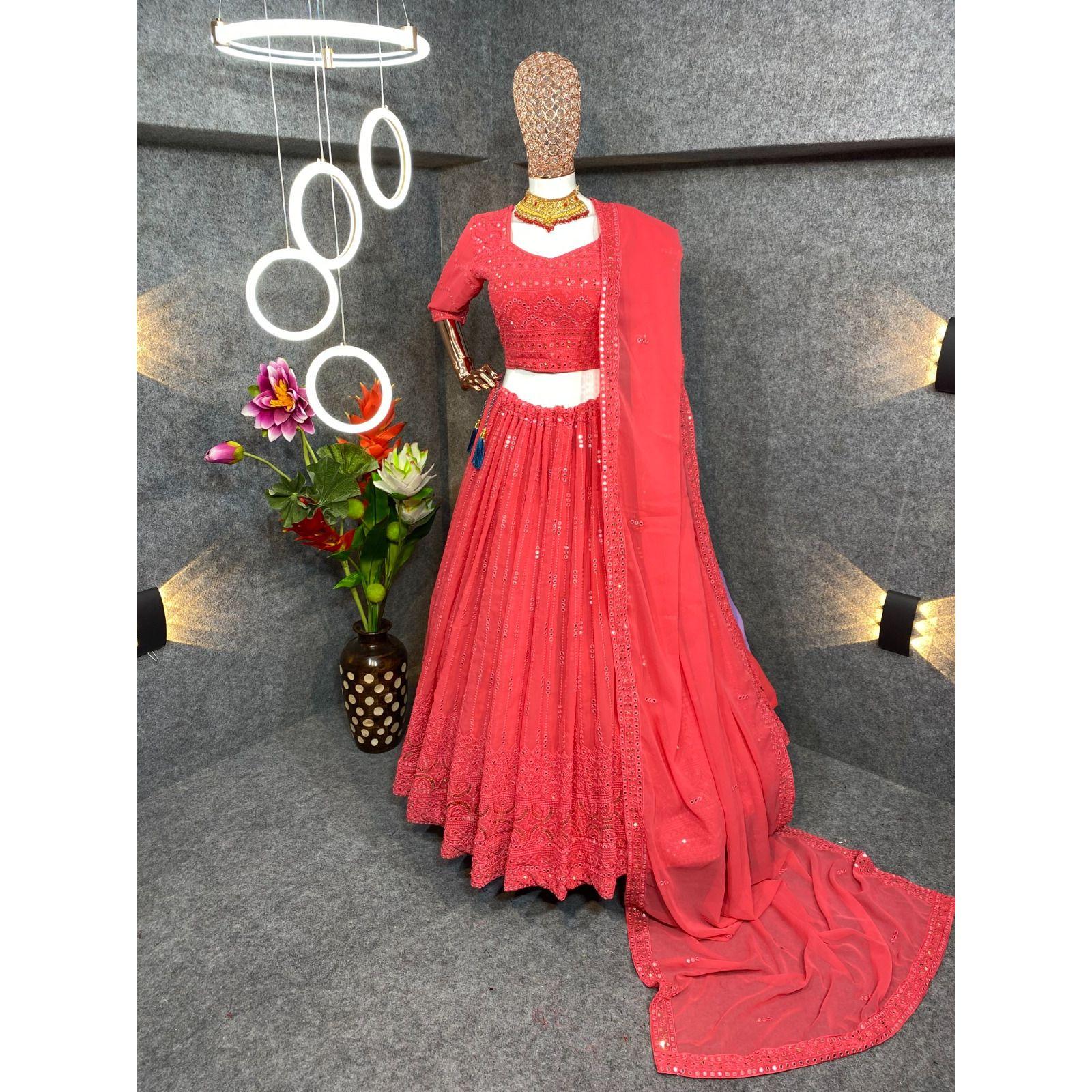 

Новая привлекательная и красивая одежда для вечеринок Silk Lehenga choli