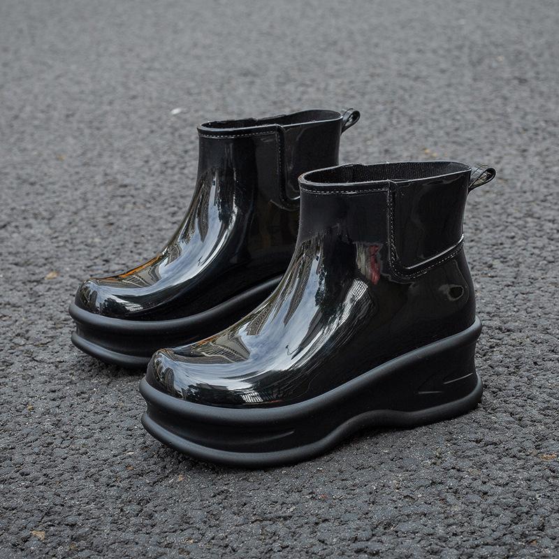 Rain Shoes Women's Fashion Outer Wear Waterproof Overshoes Women's Thick-soled Water Boots Non-slip Short Soft-soled Wear-resistant Rain Boots