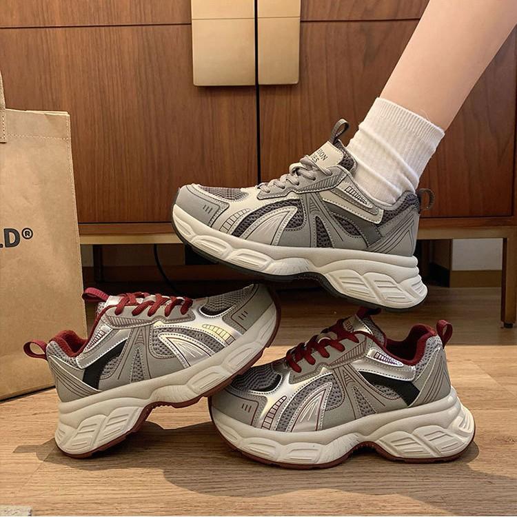 2025 autumn small sports shoes breathable thick sole heightening casual shoes women's versatile Ankola red dad shoes
