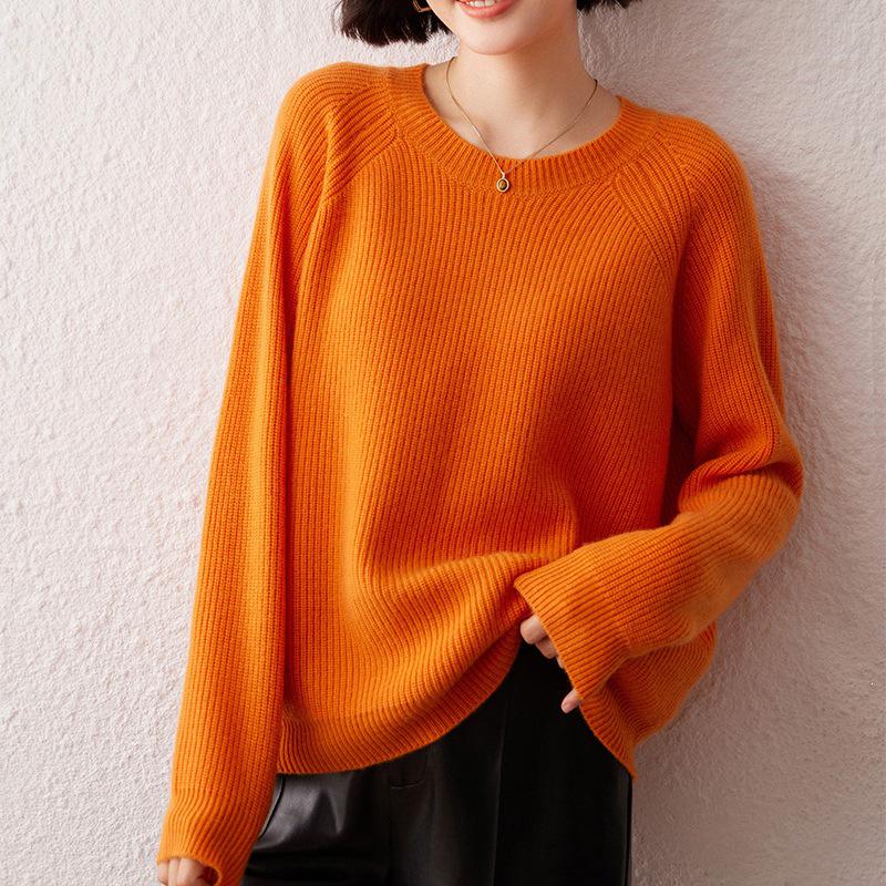 Women's Slimming Round Neck Long Sleeve Cashmere Knit Sweater