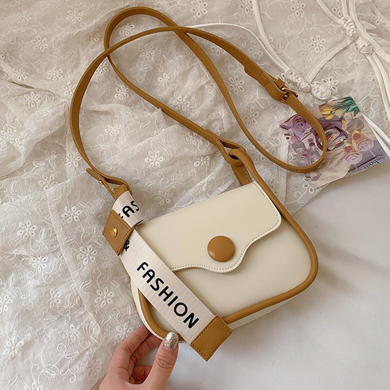 

This year, the popular small bag women s 2025 autumn new niche handbag casual retro messenger bag small square bag women
