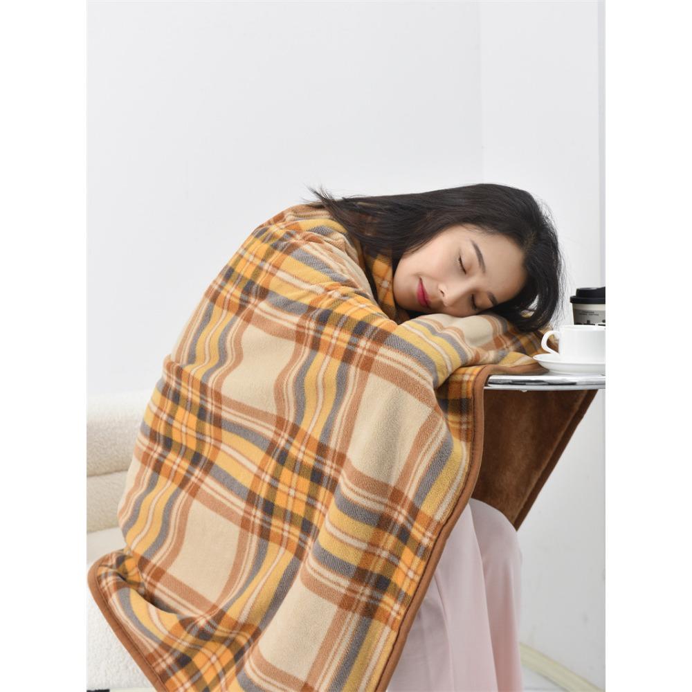 Flannel Blanket Snap Blanket Office Shawl Blanket Sofa Blanket Quilt Plaid Shawl Thickened Cape