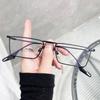 Retro Rectangle Sunglasses Women metal frame Vintage Small Frame Sun Glasses Ladies Classic Black Square
