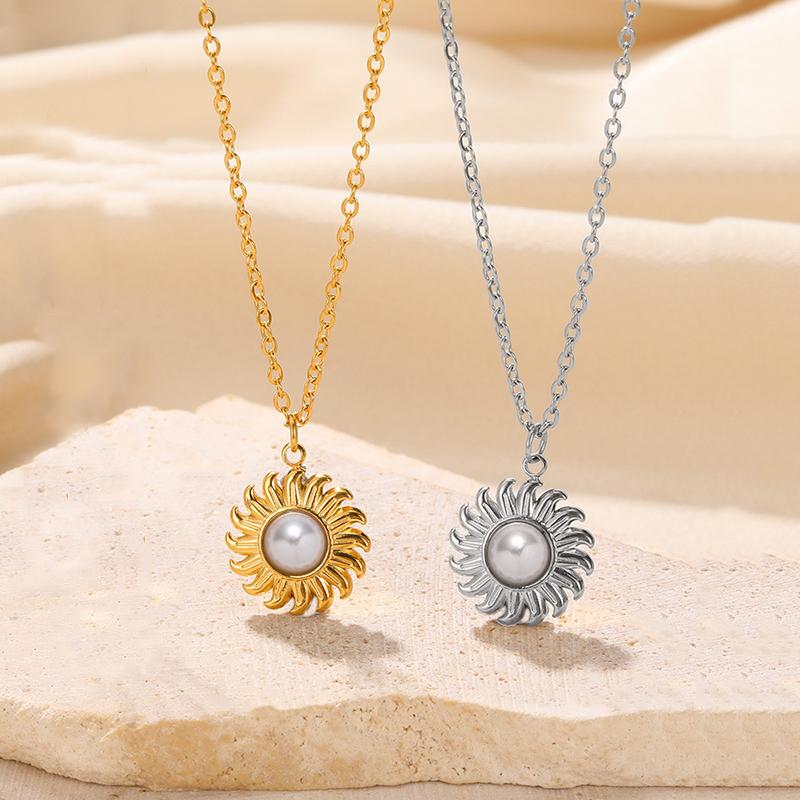 Vintage  Gold Plated Pearl Sunflower Pendant Necklace For Women Stainless Steel Sun Necklaces Jewelry