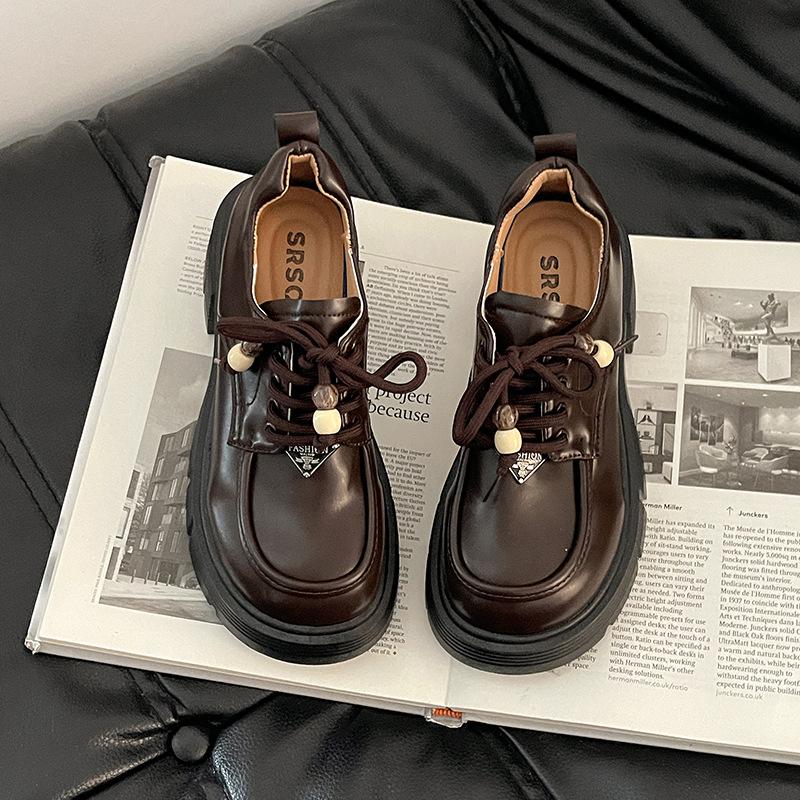 

Женские лоферы на платформе 2025 лето новый сказочный стиль юбка кэжуал увеличение роста маленькие универсальные маленькие кожаные туфли тренд 40 коричневый