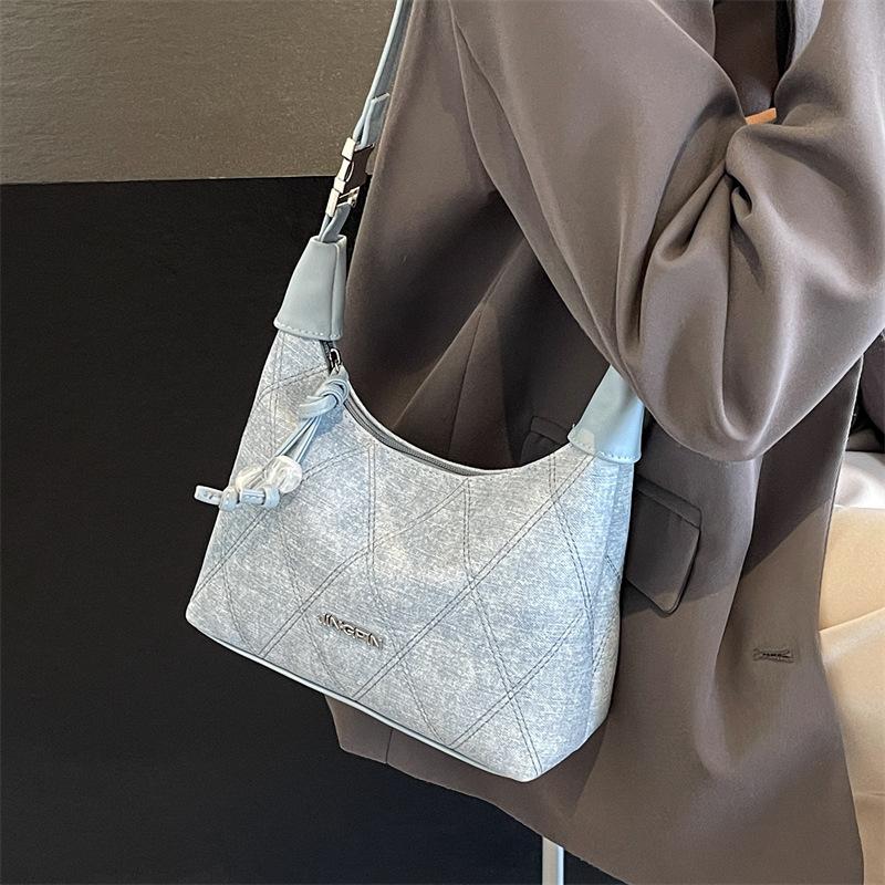 Portable Underarm Bag, Shoulder Messenger Bag, Retro Dumpling Bag, High-End Denim Small Bag.