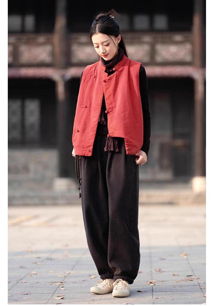 Women's 2025 Winter Ethnic Style Retro Cotton Vest with Stand Collar and Handmade Frog Buttons