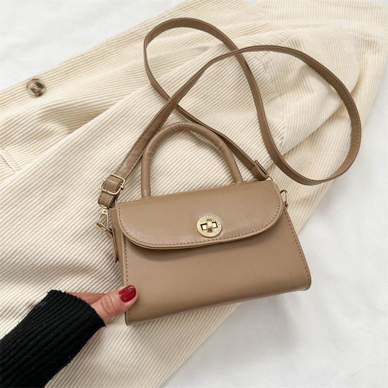 Vintage Minimalist Small Square Bag Autumn New Korean Style Shoulder Bag For Fashion