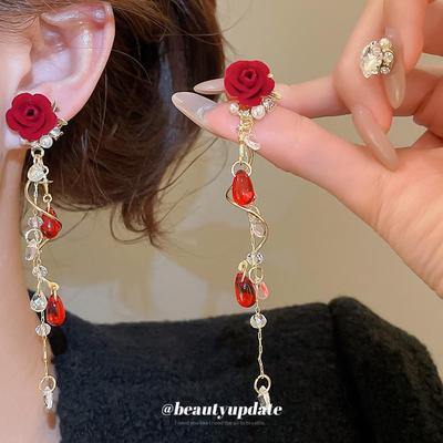 Silver Needle Pearl Flower Tassel Earrings: European & American Fashion Sweet Dangle High-End Niche Earrings