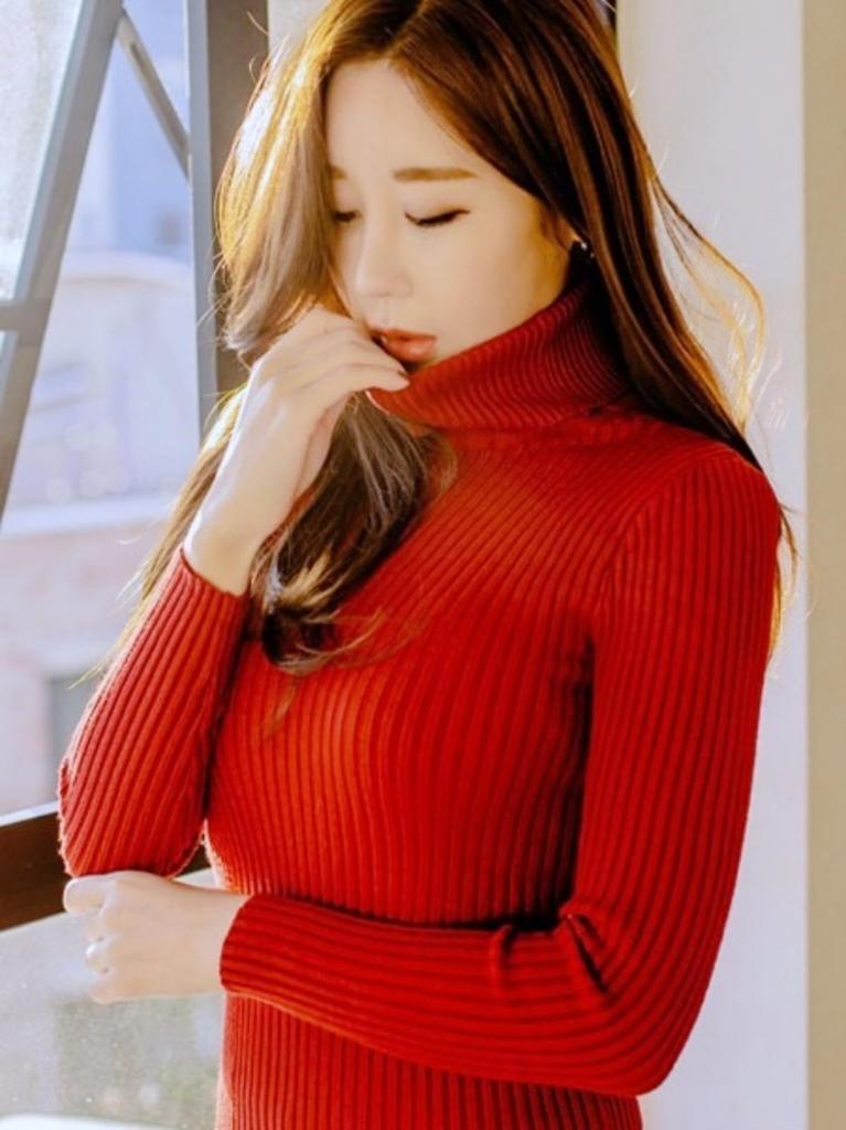 ISLAYCAOLILA EA6 Jose a mini dress perfect for club or party Features a high long and a high Orange Women's Dress, tight-fitting wear. turtleneck,