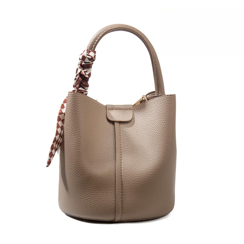 Kleine Bucket Bag für Damen mit High-End-Taschen für Nischen-Lebensmittelkorb für Damen mit superheißer, tragbarer Umhängetasche für den Sommer