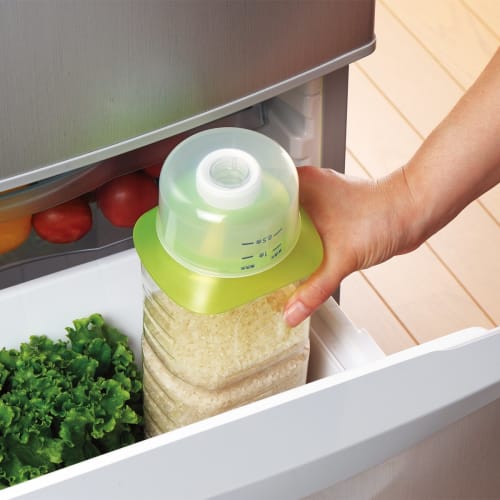 Akebono Sangyo Funnel, White, Made In Japan. Use a Plastic Bottle As a Rice Container. Measure, Store, and Transfer Rice with This One Funnel. Fits Pe