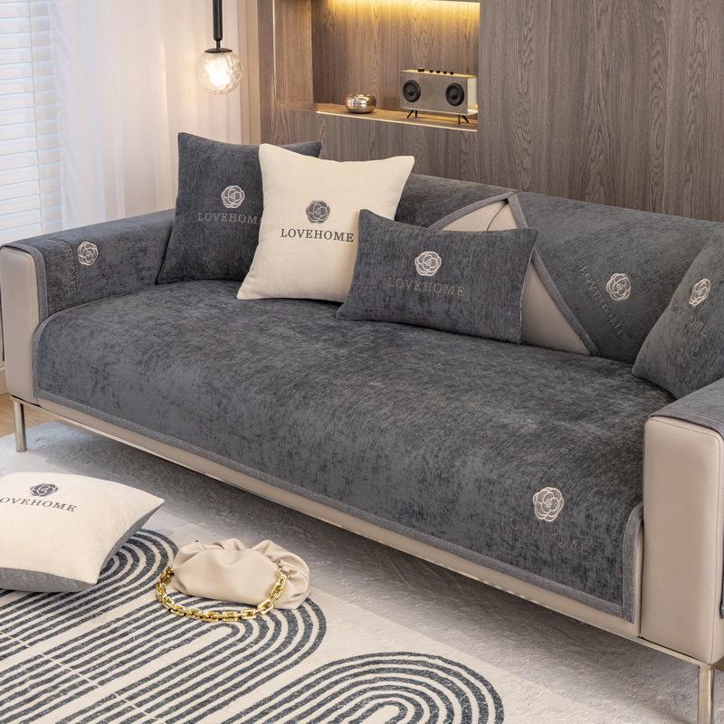 

Chenille Sofa Cushion Non-Slip Backrest Cover Four Seasons Universal Soft Flower Embroidery Simple Sofa Towel Cloth 70*70