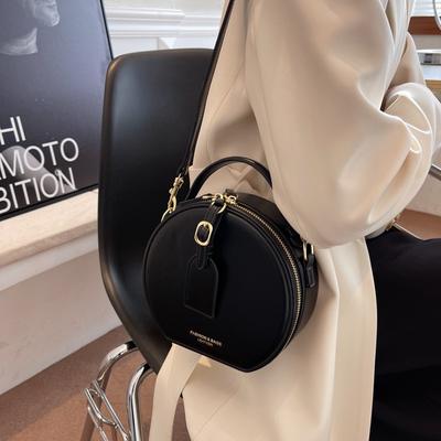 2025 New Model, This Year's Texture Fashionable Crossbody Small Round Bag Women's Spring Popular Retro Handbag Shoulder Bag