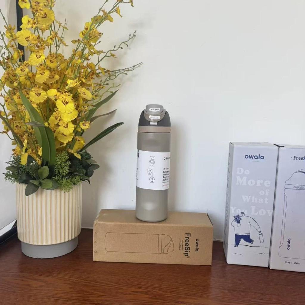 Large Capacity Stainless Steel Vacuum Insulated Fruit Cup & Sports Bottle