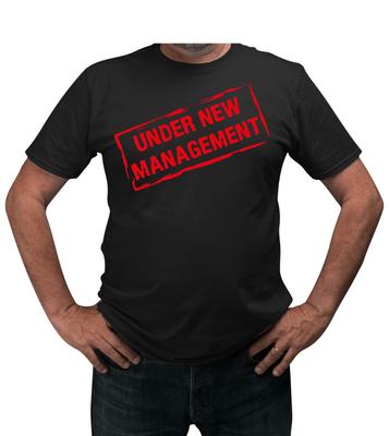 Hochzeit T-Shirt unter neuer Leitung - Verbessern Sie Ihren Stil als frisch Verheiratete noch heute!