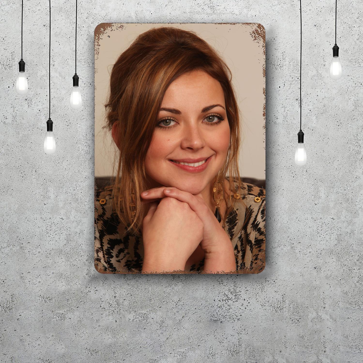 

Charlotte Church Vintage Metal Tin Signs Posters Decor Retro Metal Plaque Wall Art Decor for Garage Bar 20x30cm（7.8x11.8inch）