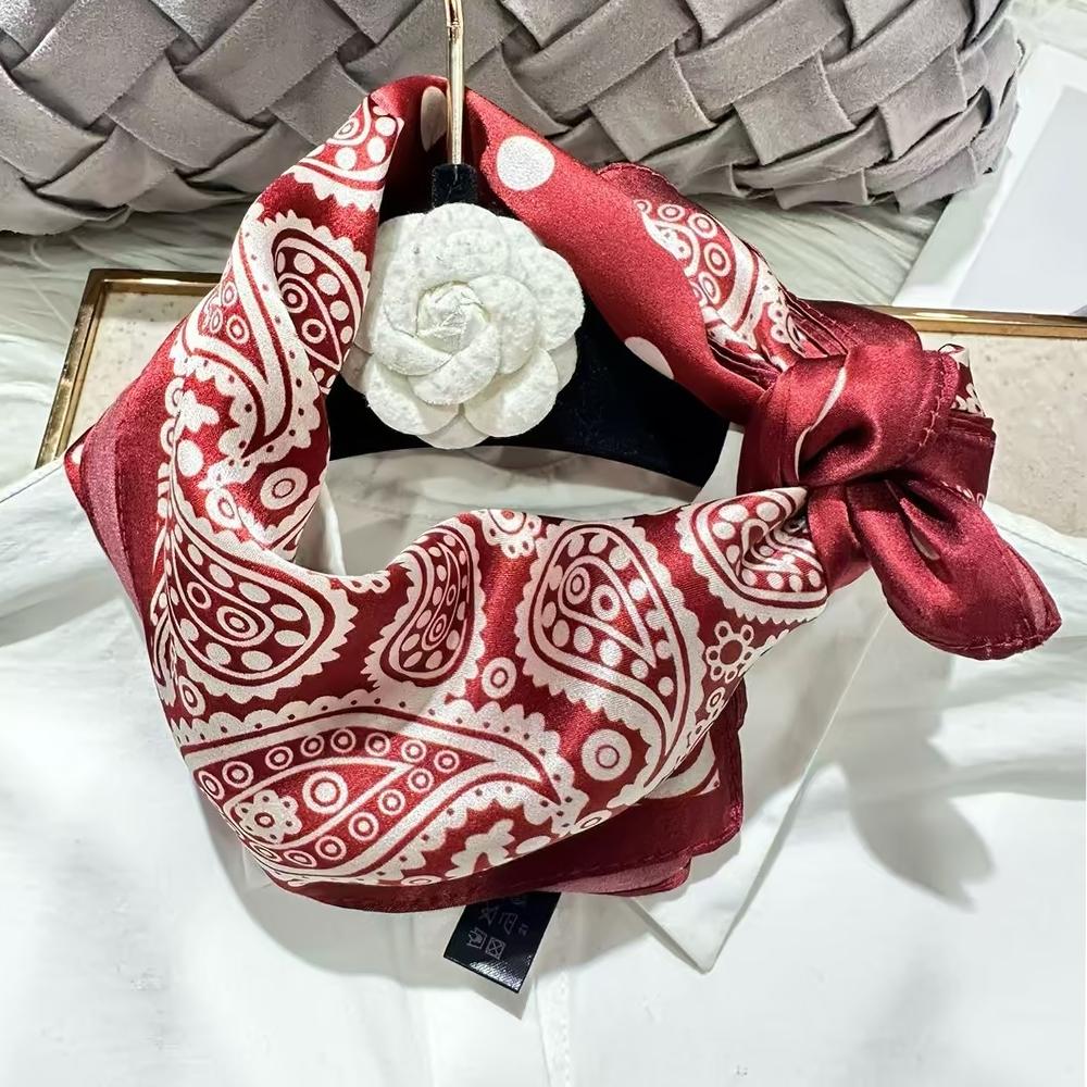 White Blue 100% Mulberry Silk Small Square Scarf Women Spring Fall Summer Hair Scarf Elegant Paisley Neck Scarves Neckerchief