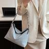 Spring new fashion casual armpit bag large capacity solid color commuter bucket tote bag