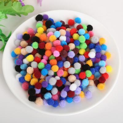 300 Stück Pompons zum Basteln, 10 mm, flauschige Filzbälle, einfarbig, flauschige Pompons für Puppen, Girlanden, DIY, Basteln, Dekorationen