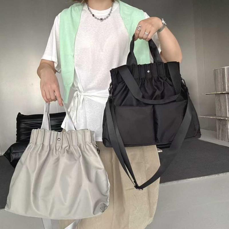 Korean Style Water Bucket Tote Bag Large Capacity Nylon Shoulder Crossbody With Dual Exterior Pockets Women