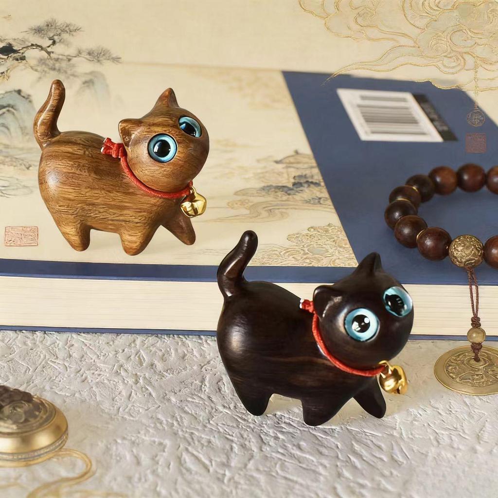 Ebony Green Sandalwood Cat Desktop Ornament with Keychain Phone Charm